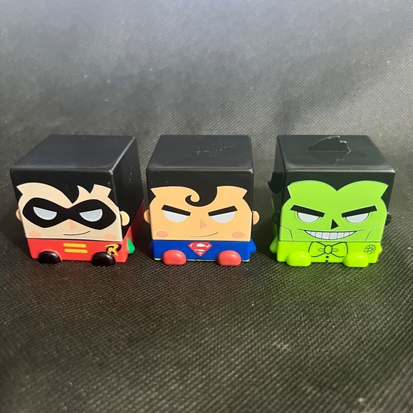 Kawaii Cubes Nesters DC Series 1 9-Pack - Picture 4 of 7